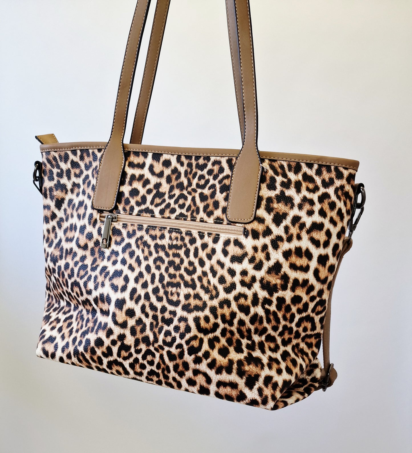 Leo Shopper